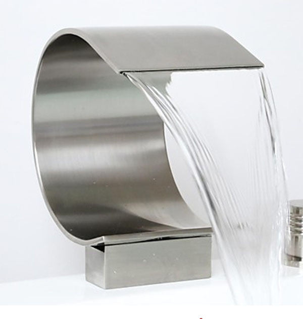 Brushed Nickel Waterfall Romen Tub Faucets with Hand Shower