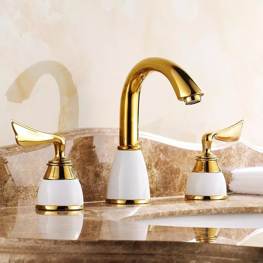 Gold-Brass-Double-Handle-Bathroom-Mixer-Faucet