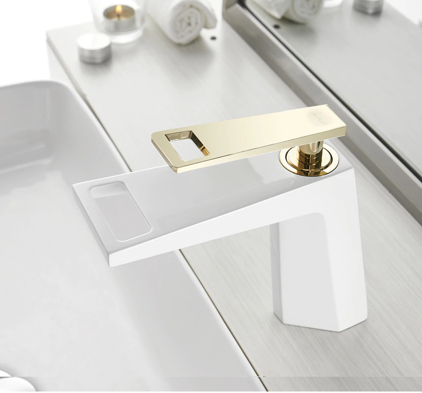 Luxury White Bathroom Deck Mount Faucets