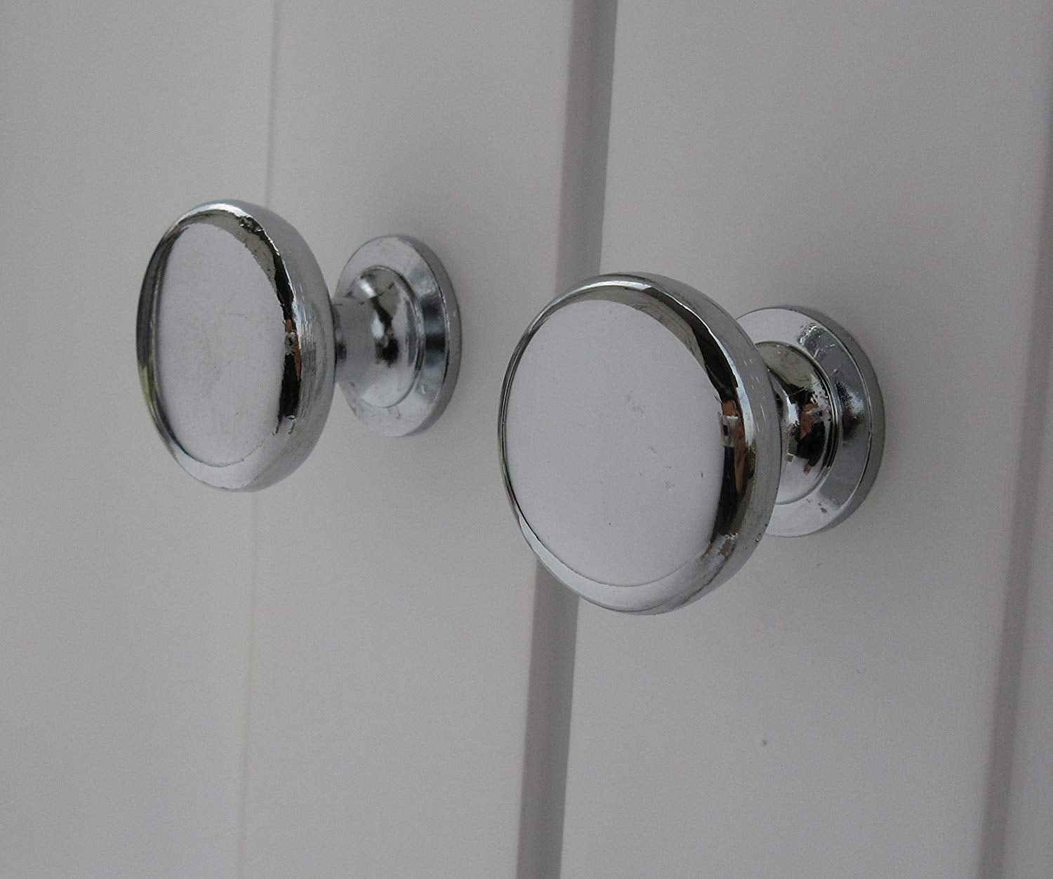 Juno 24 inch Wide All Wood Modern White Vanity With Vitreous Top 2 Doors and 1 Slow Close Arch Drawer