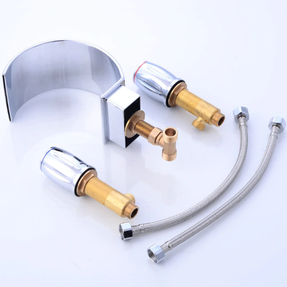 Juno Abella Two Handles Chrome Waterfall Sink and Bathtub Faucet