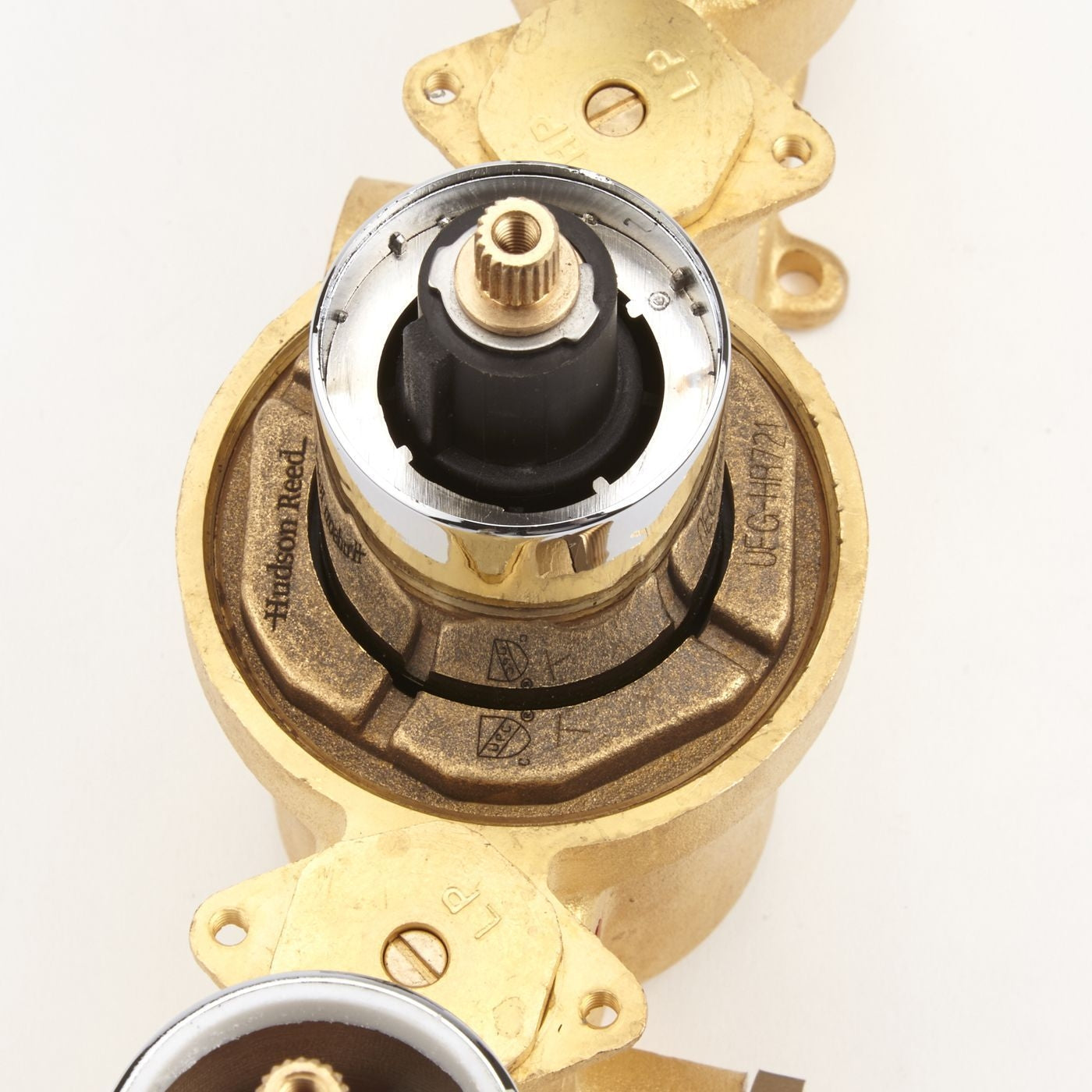 Juno Le Havre 3 Outlet Concealed Thermostatic Triple Shower Faucet Valve Diverter