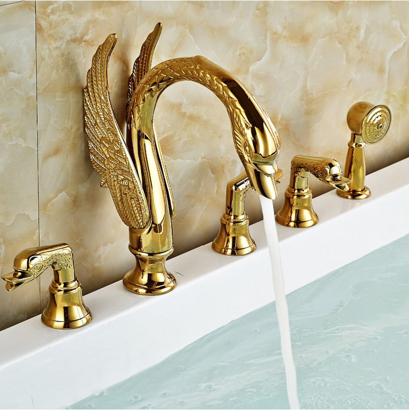 Gold Finish Swan Bathtub Faucet with Hand Held Shower