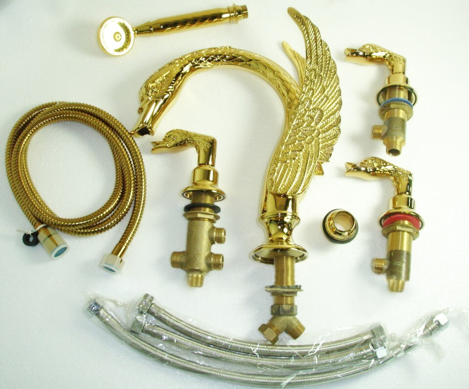 Juno Swan Designed Waterfall Gold Bathtub Faucet