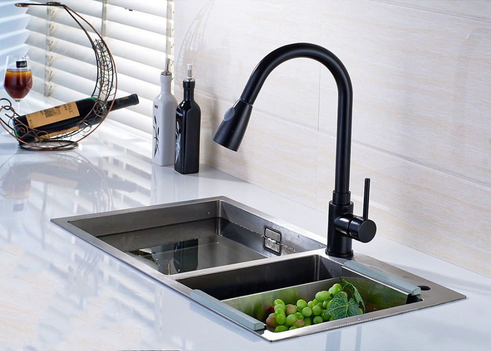 Juno Black Kitchen Faucet Deck Mount Single Lever with Pull Out Sprayer