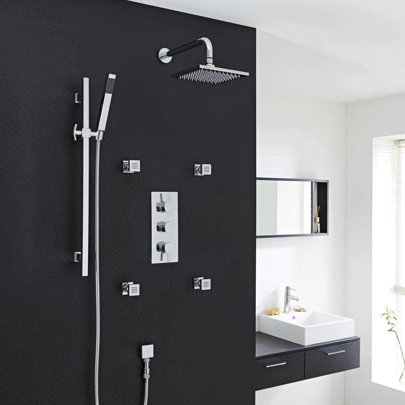 Nantes Thermostatic Chrome Finish Shower System With Large Rain Head Rail Kit