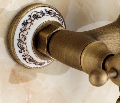 Solid Brass Antique Design Claw Foot Wall Mount Bathtub Faucet