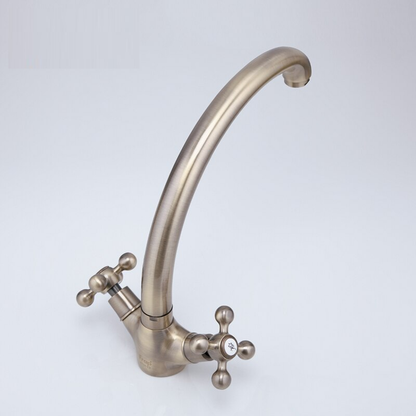 Rotatable dual handle kitchen faucet