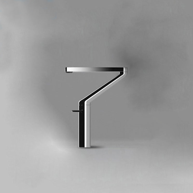 Stylish Single Lever Chrome Kitchen Faucet