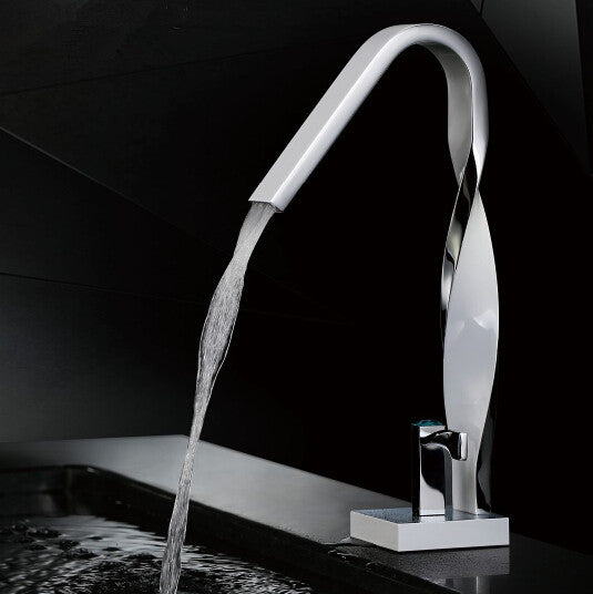 Twisted Chrome Single Handle Sink Faucet 