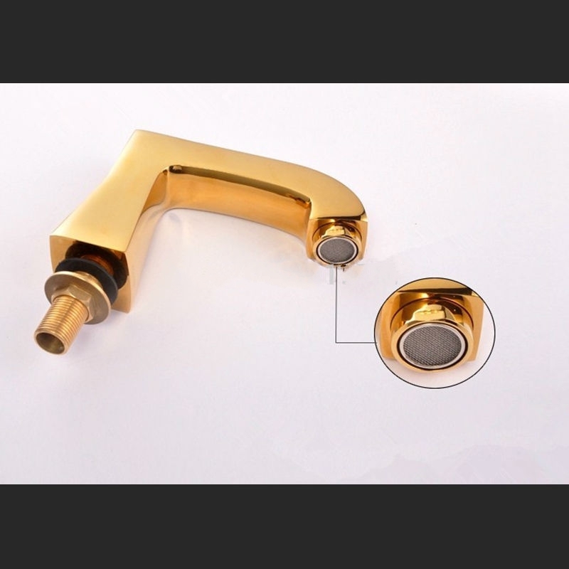 Amazing Gold Polished Waterfall Bathtub Mixer Faucet with Shower
