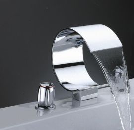 Chrome Waterfall Sink and Bathtub Faucet