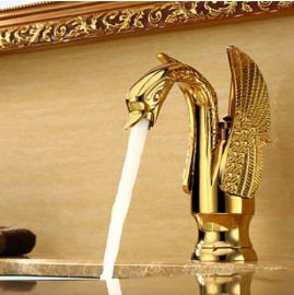 Gold Finish Bathroom Sink Faucet
