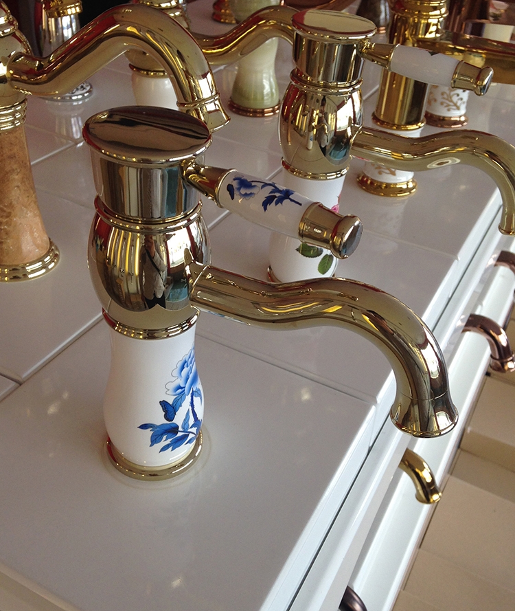 Golden Style Single Handle Bathroom Faucet