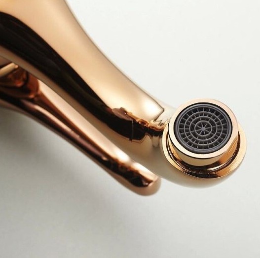 Rose gold bathroom sink faucet