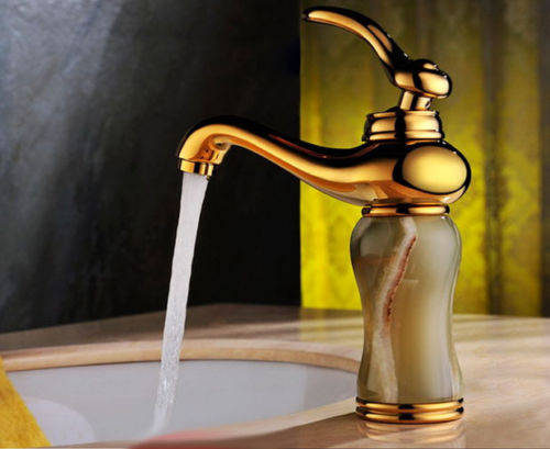 Single Handle Luxury Gold Finish Bathroom Sink Faucet