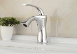 Luxury Style Chrome & Gold Deck Mount Bathroom Faucet