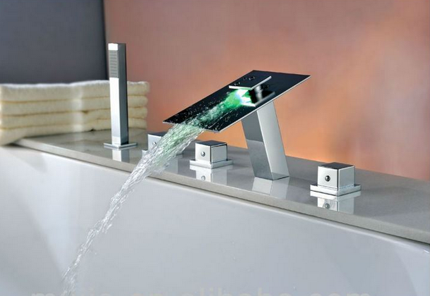 The Latest Design LED Waterfall Bathroom Faucet for Bath Tubs with Hand Sprayer