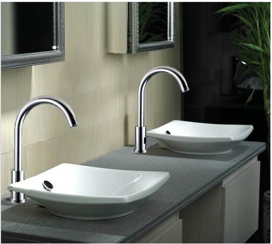 Long Neck Motion Sensor Kitchen And Bathroom Faucet